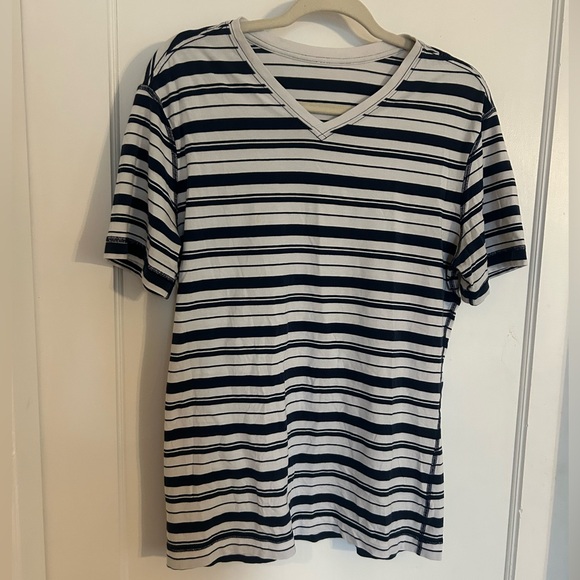 lululemon athletica Other - Men’s Lululemon Athletica Blue and White Striped Tee